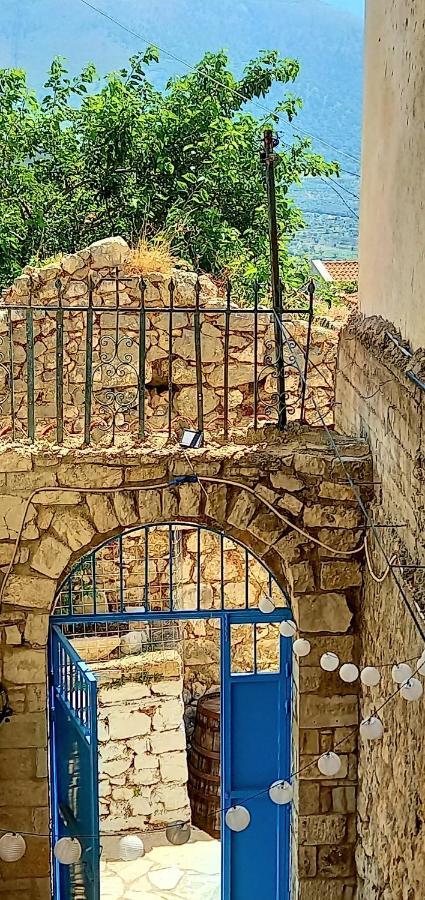 Amphora Guesthouse Himare Exterior foto