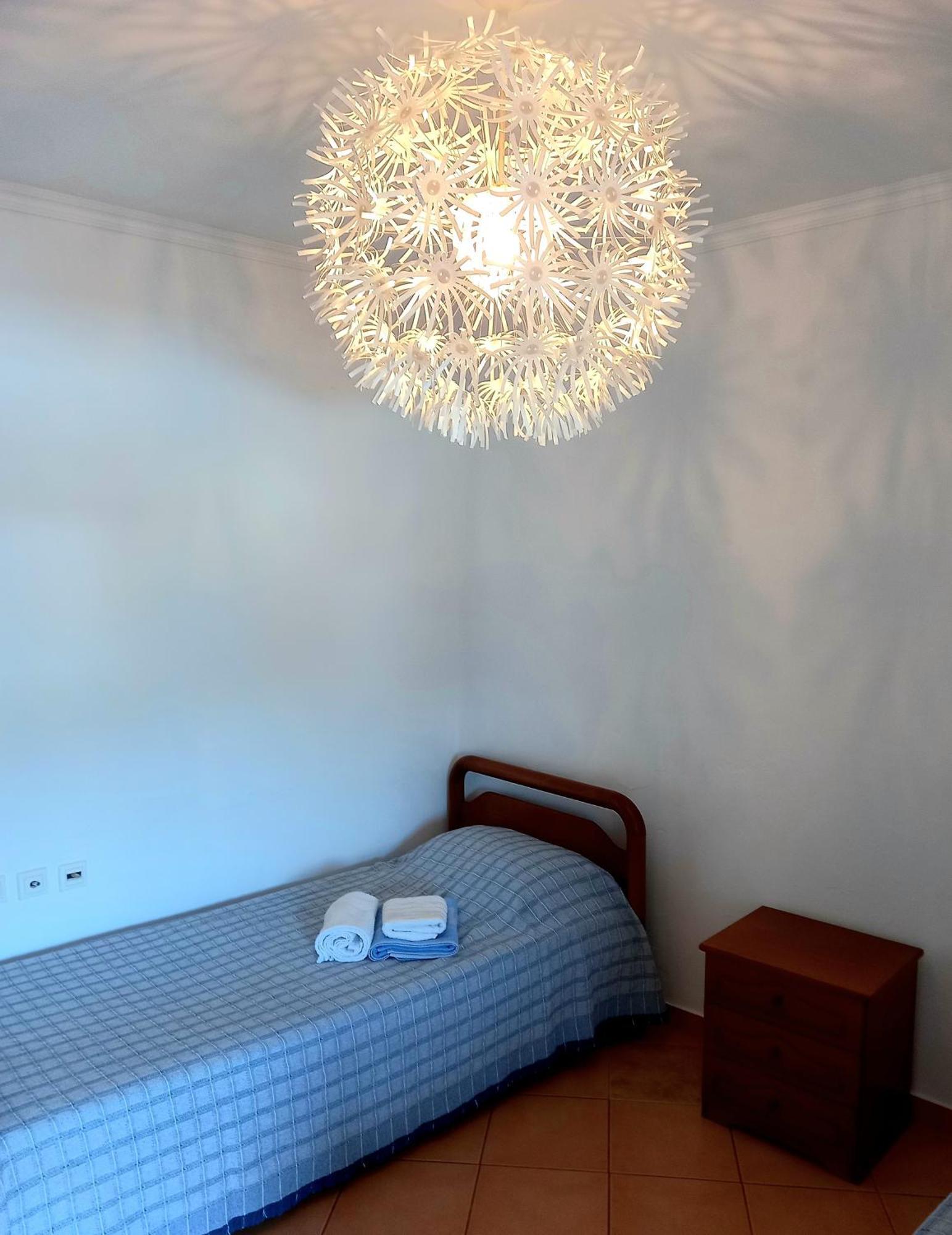 Amphora Guesthouse Himare Quarto foto